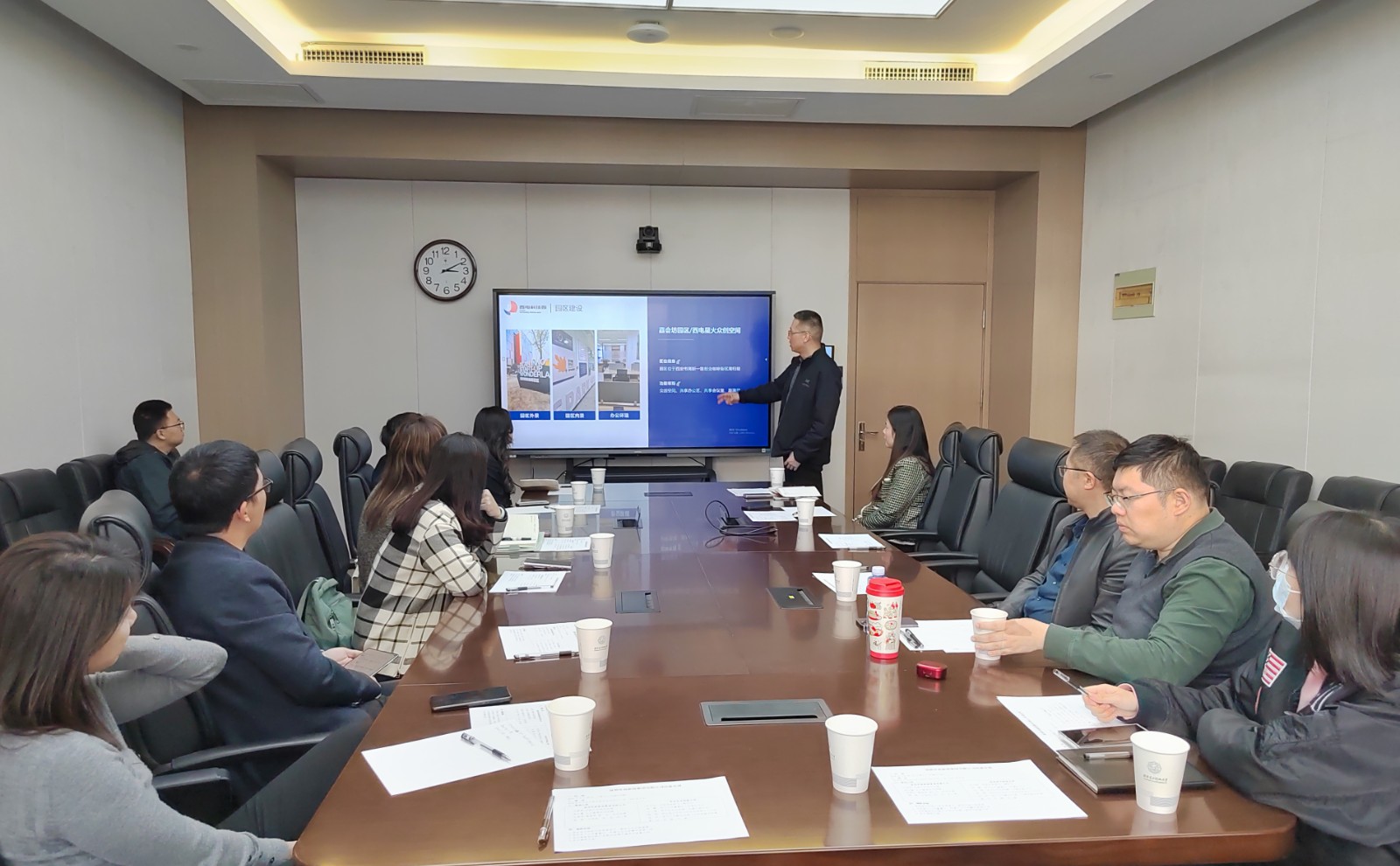 1711007615345991.jpg 1711007615345991.jpg