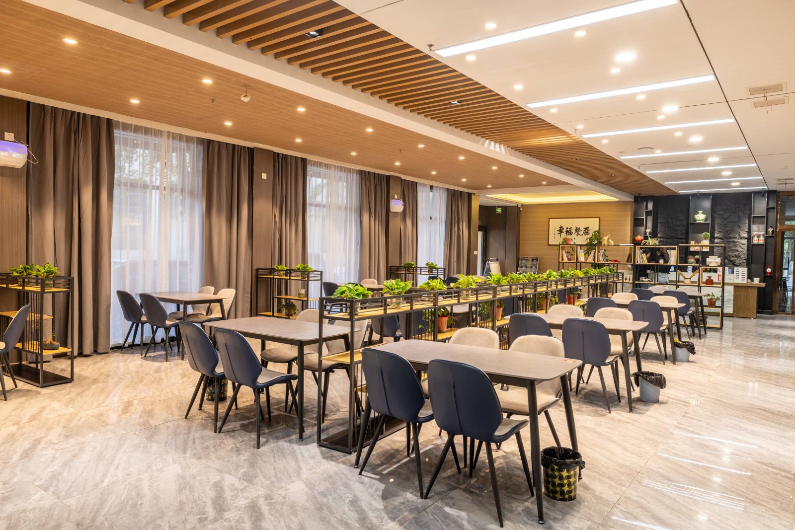 1716195982863023.jpg 1716195982863023.jpg